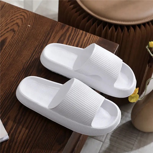 Women's Super Soft Eva Thick Platform Slides, Minimalist And Comfortable Indoor Bathroom Non-Slip Slippers, Women's Slippers Size (9.5-10) Color (White)