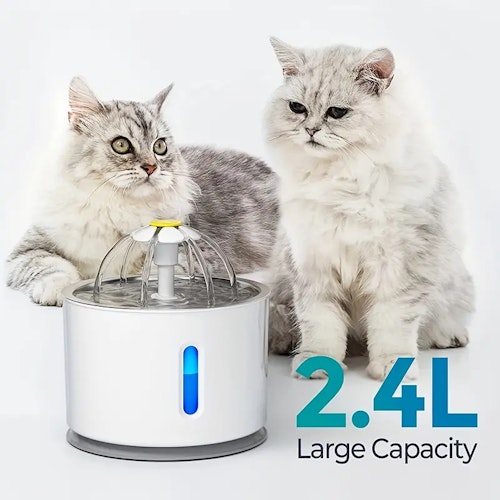 Automatic Pet Water Fountain - 2.4L Stainless Steel Dispenser for Cats and Dogs - Promotes Hydration and Health