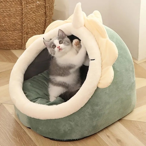 Cozy Dinosaur Pet House for Dogs and Cats - Adorable Cat Bed and Warm Dog Kennel - Perfect for Snuggling and Napping